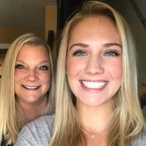 Meet your Posher, Lori